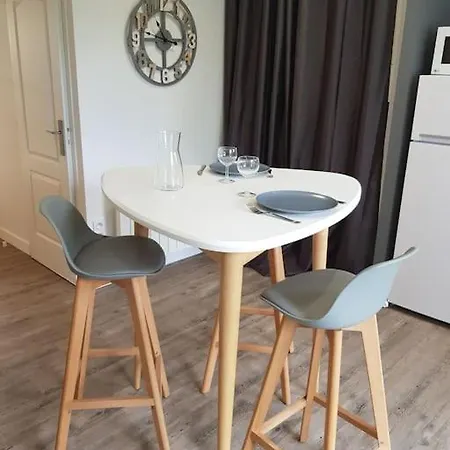 Petite Maison La Rochelle Avec Jardin Et Parking *