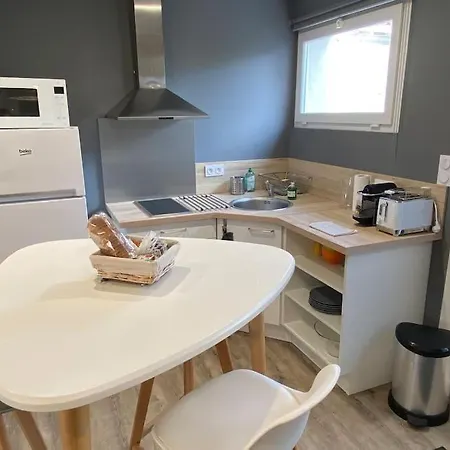 Petite Maison La Rochelle Avec Jardin Et Parking